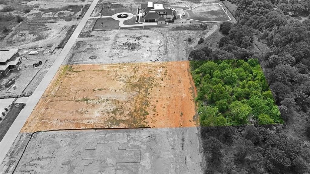 2.03 acres in Denton County gallery image 3