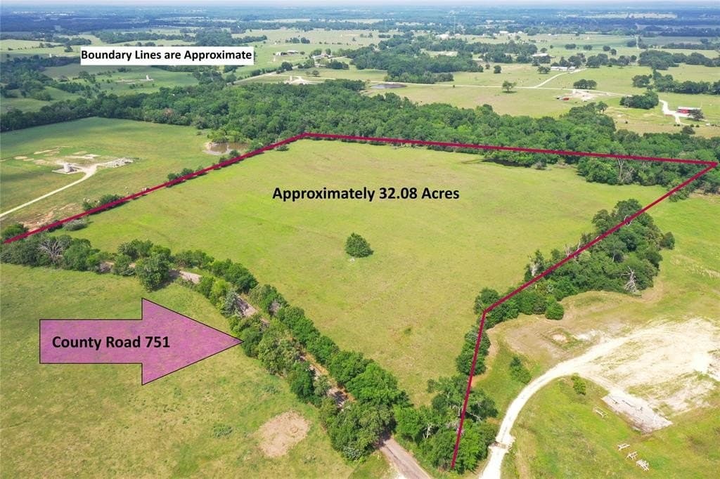 32.08 acres in Freestone County