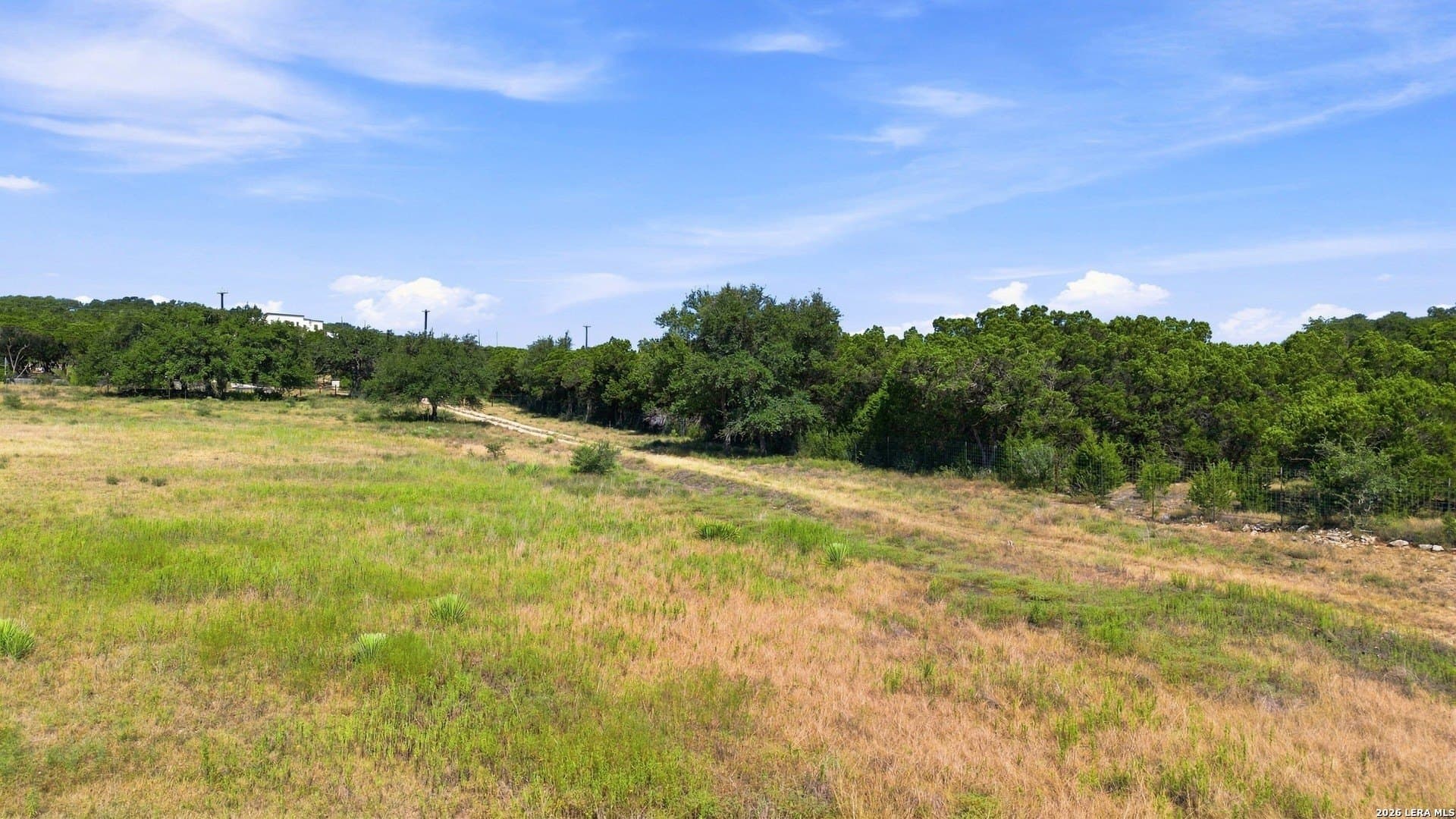 1.9 acres in Bexar County - photo 18