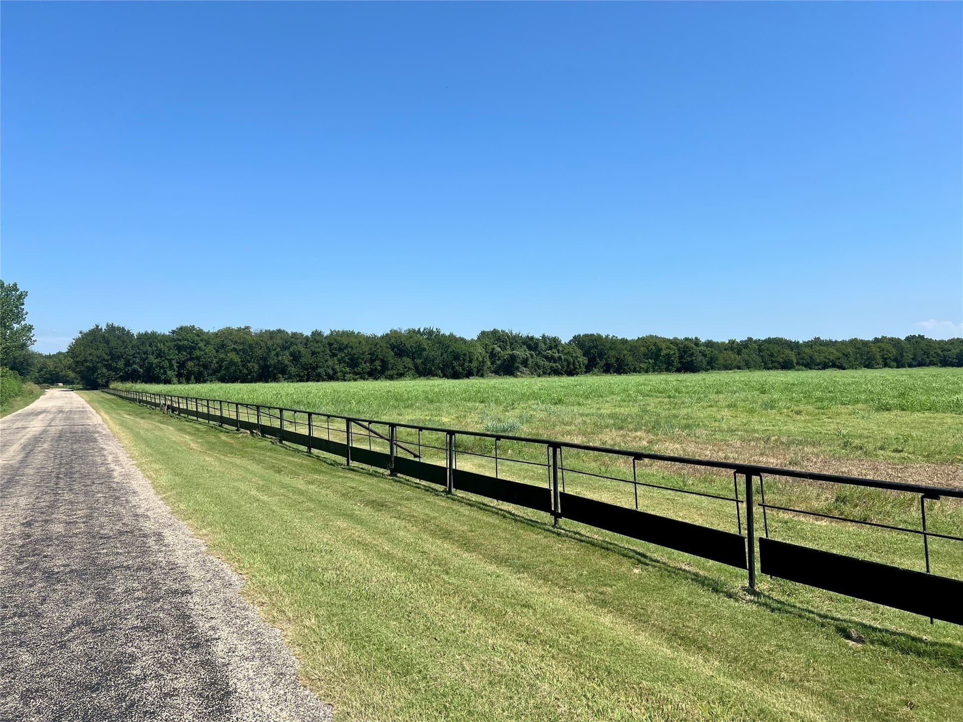 88.46 acres in Ellis County - photo 24