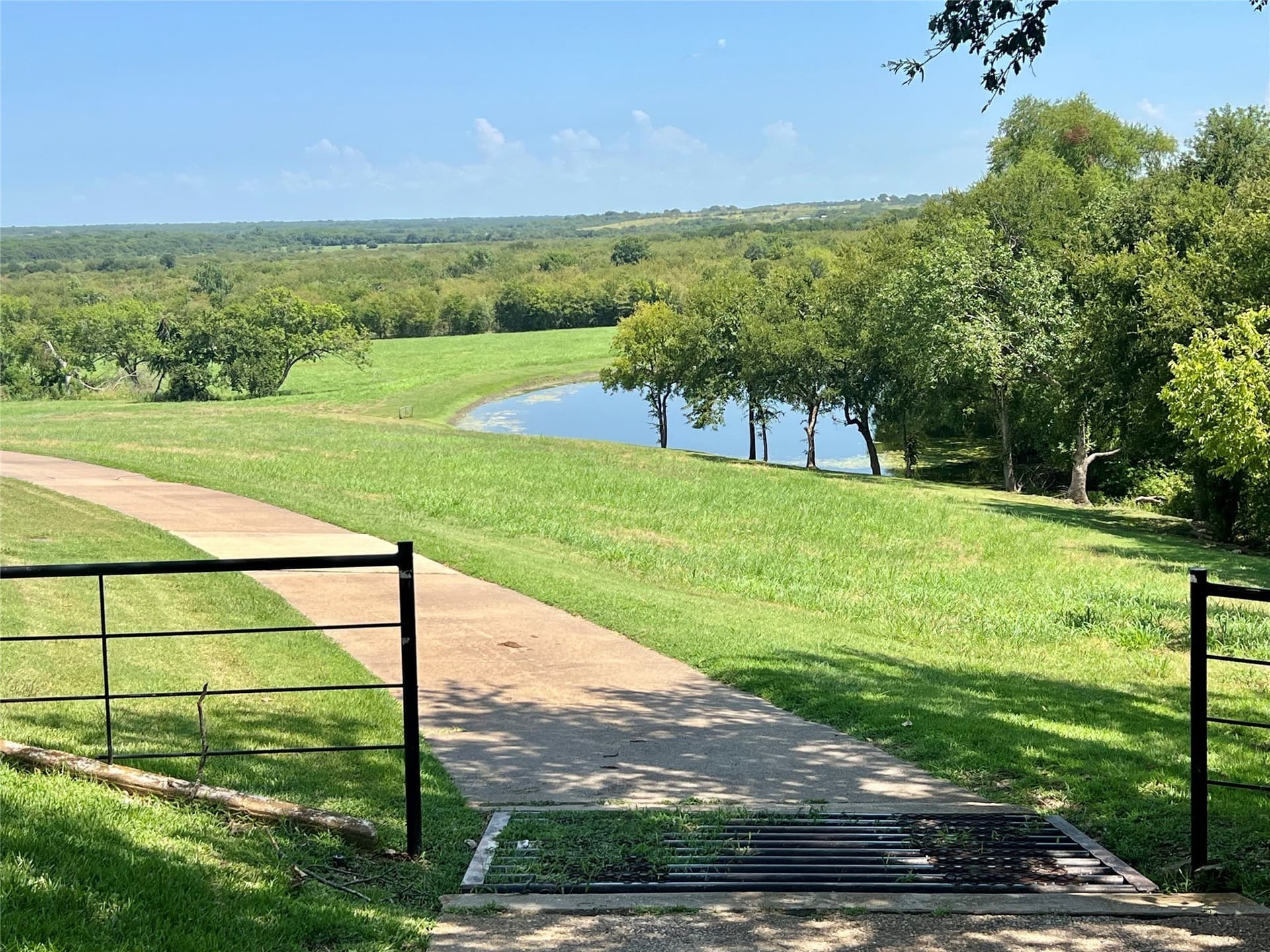 88.46 acres in Ellis County - photo 36