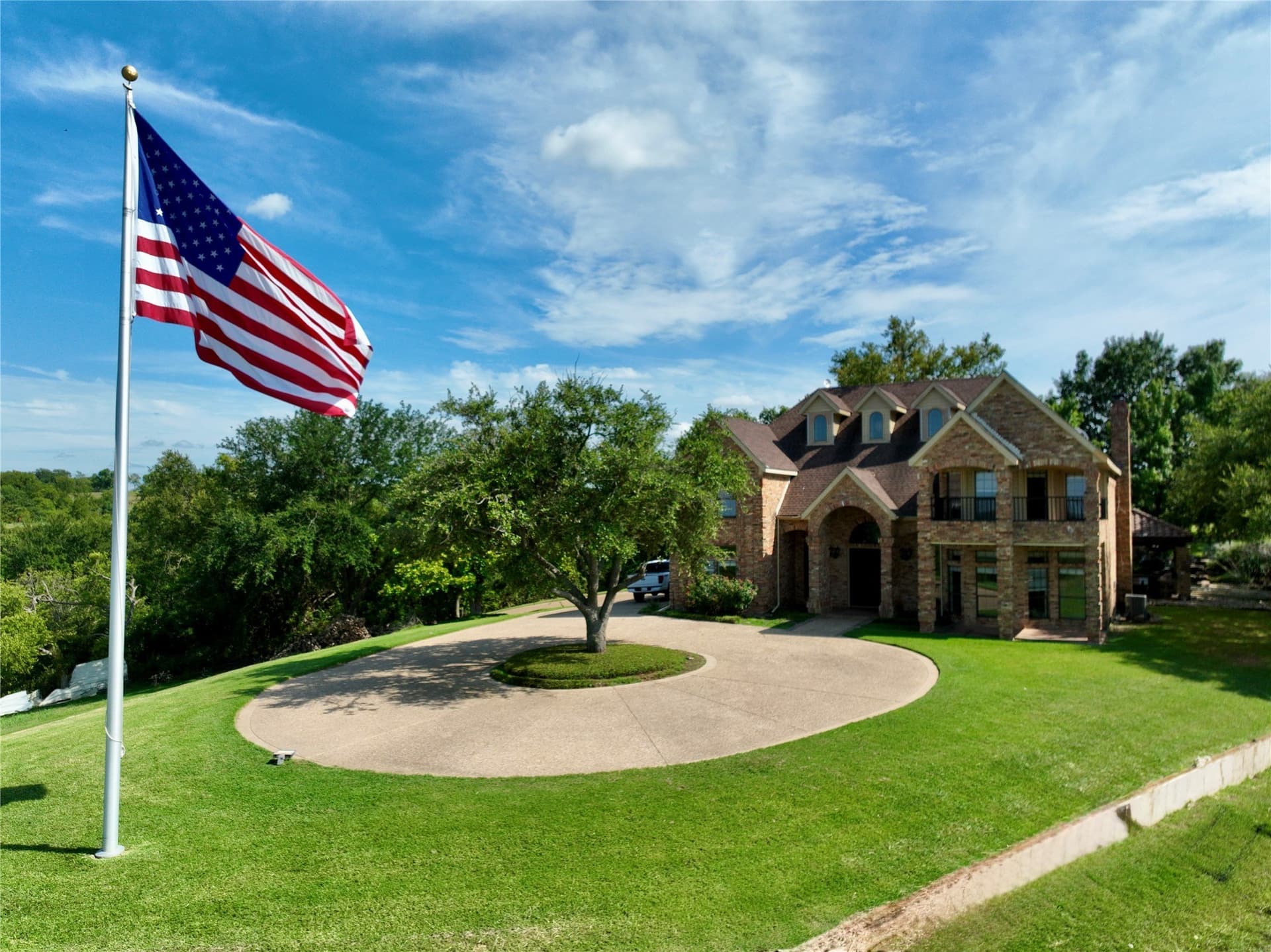 88.46 acres in Ellis County - photo 8