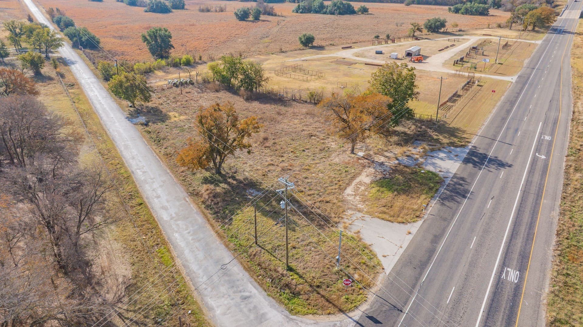 1 acres in Erath County - photo 7