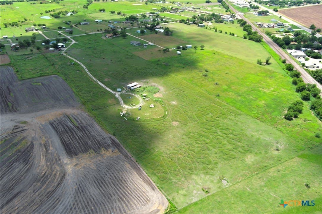 12.7 acres in Bell County - photo 14
