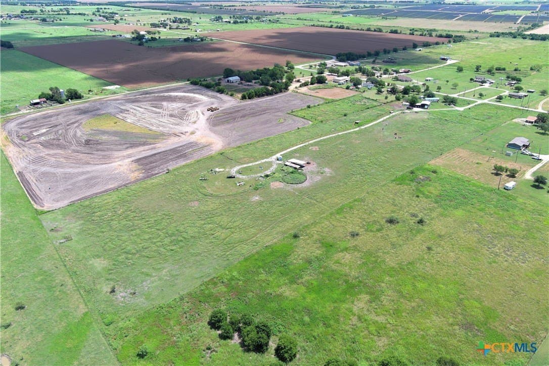 12.7 acres in Bell County - photo 17