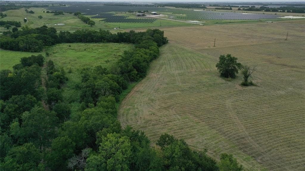 7 acres in Falls County gallery image 2