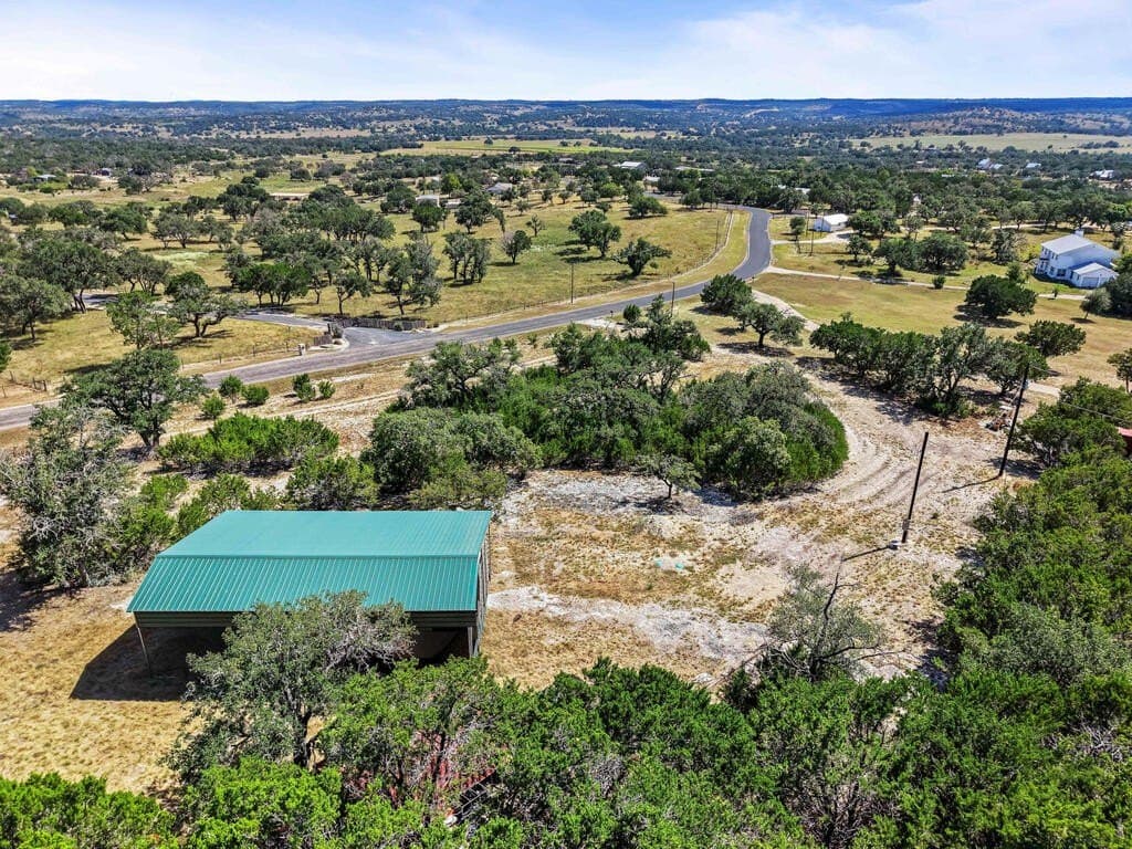 2.5 acres in Kerr County - photo 4