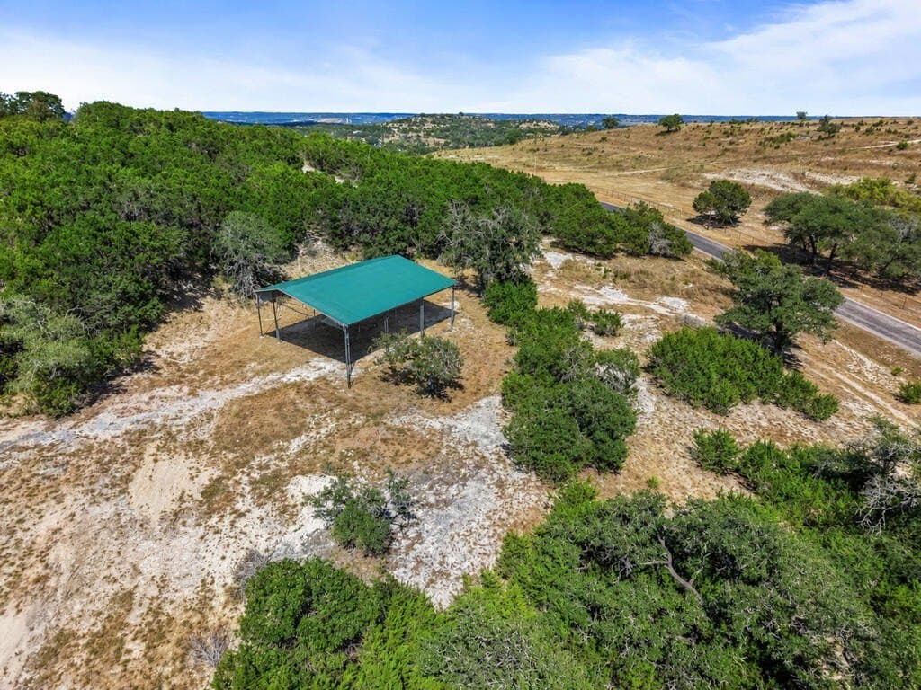 2.5 acres in Kerr County - photo 5