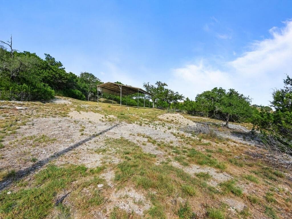2.5 acres in Kerr County - photo 6
