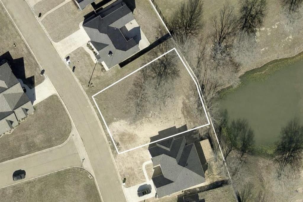 0.24 acres in Titus County