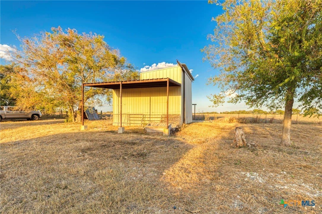 17 acres in Caldwell County gallery image 3
