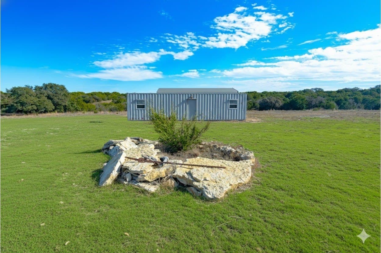 10 acres in Hamilton County gallery image 3