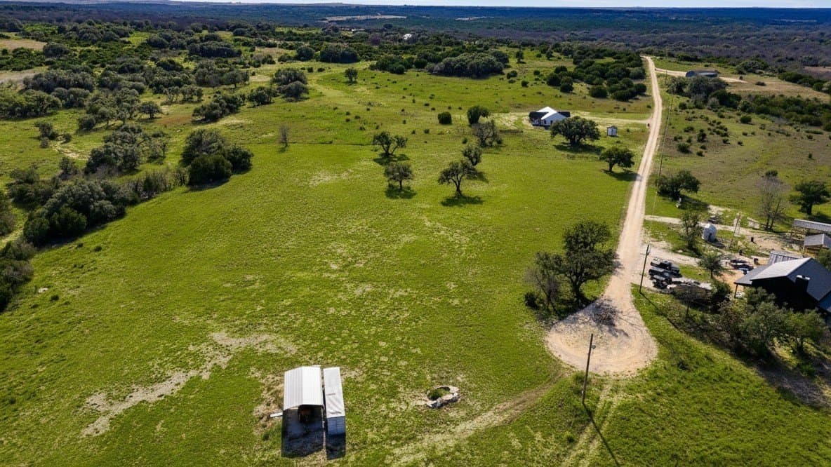 10 acres in Hamilton County - photo 6