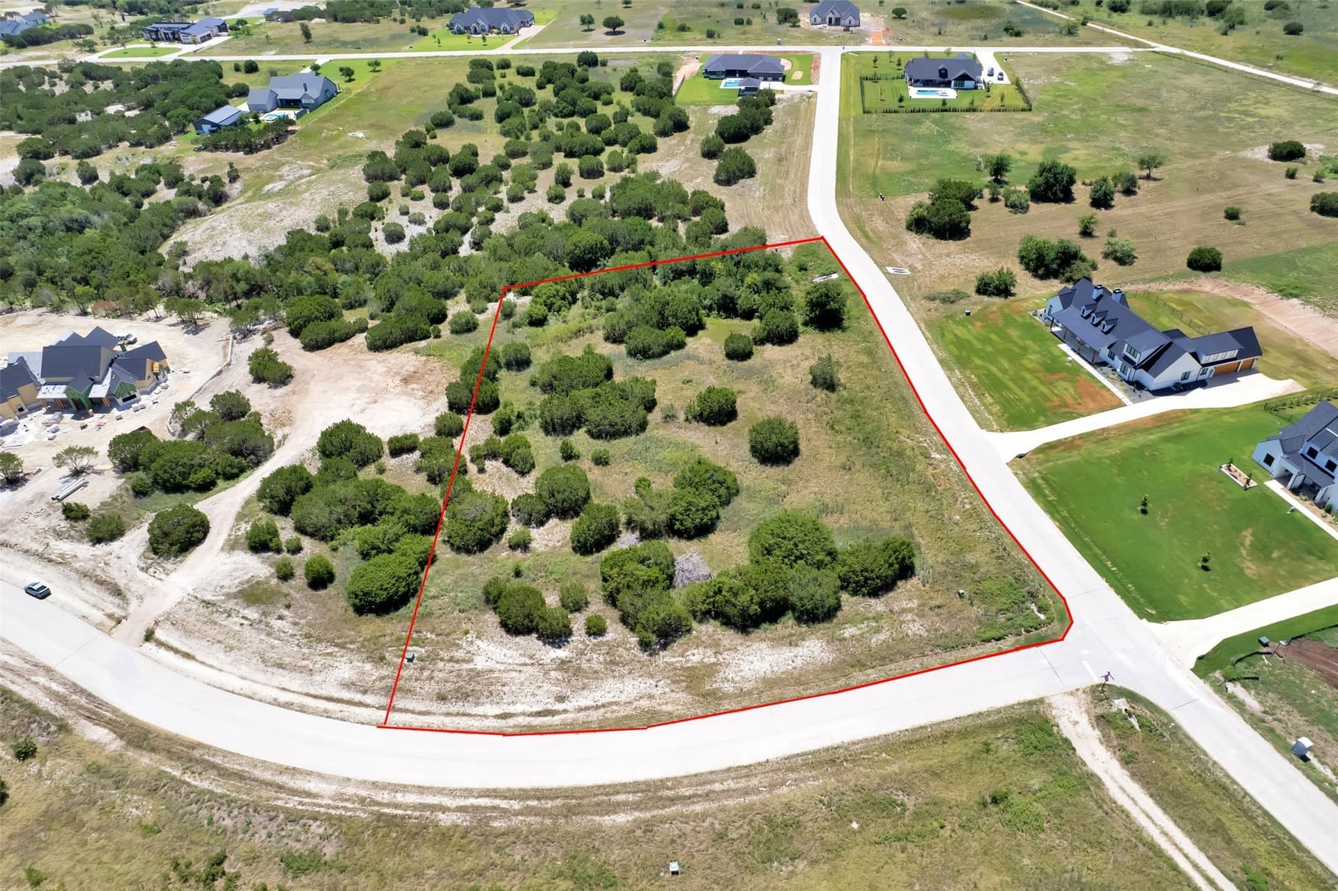 2.01 acres in Hood County gallery image 2