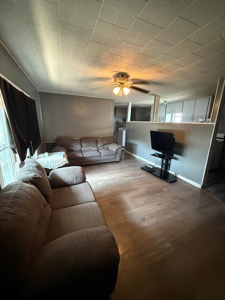 2,485 acres in Sutton County gallery image 3