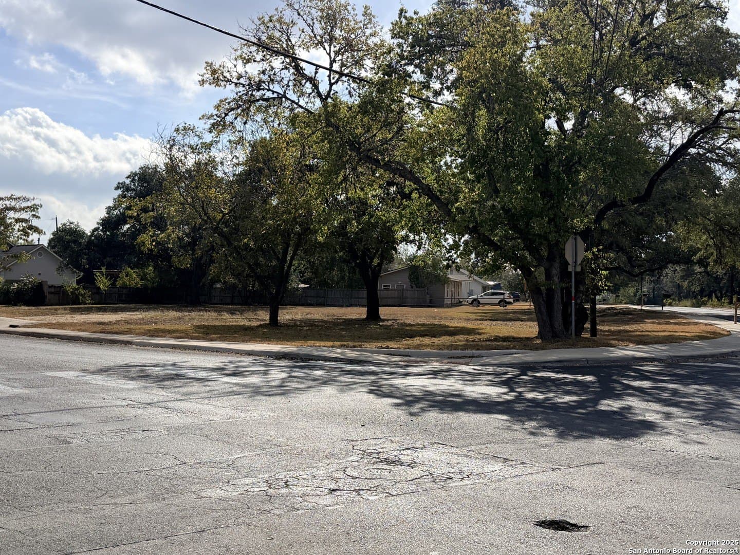 0.61 acres in Kendall County gallery image 2