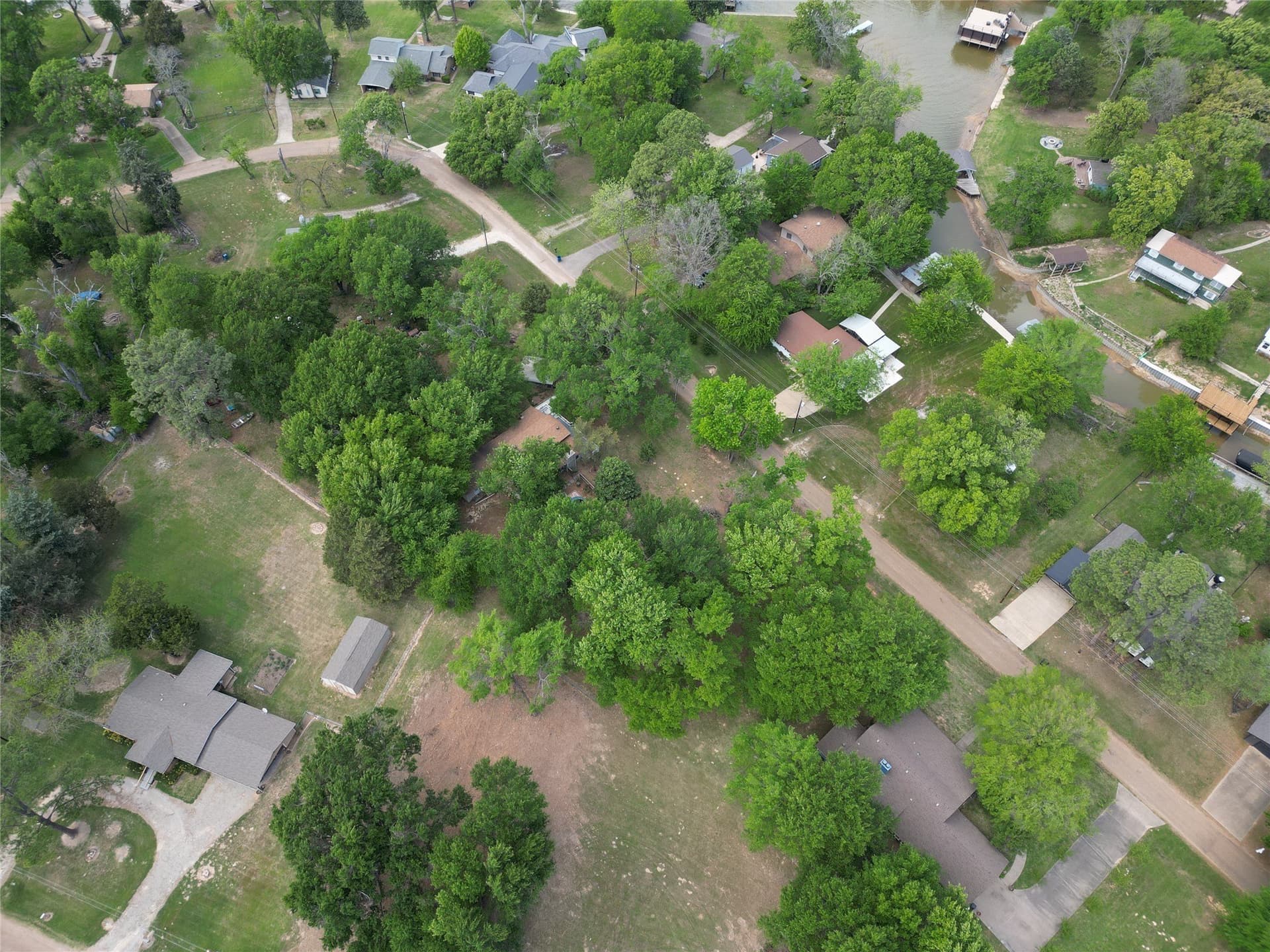0.6 acres in Henderson County - photo 6
