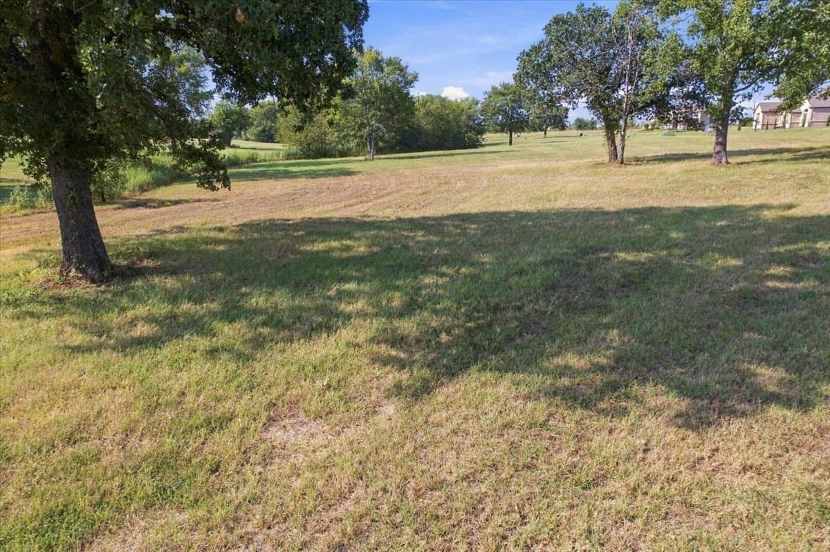 0.4 acres in Grayson County - photo 14