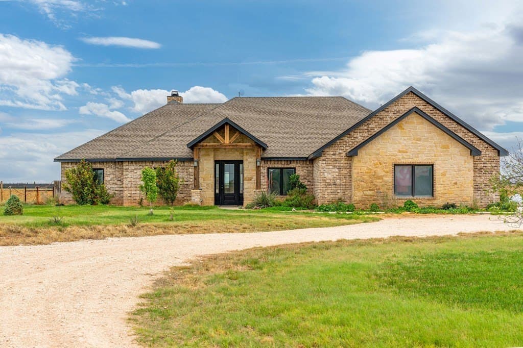 10 acres in Gaines County gallery image 2