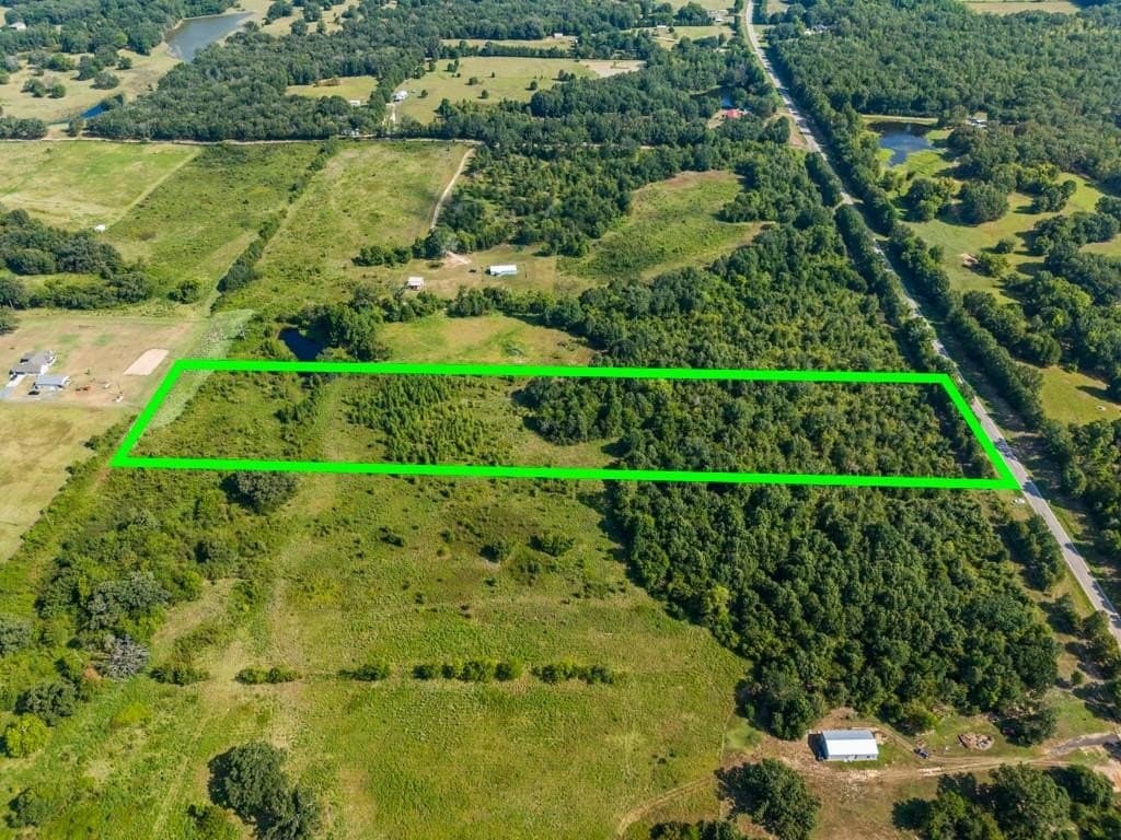 11.01 acres in Titus County gallery image 2