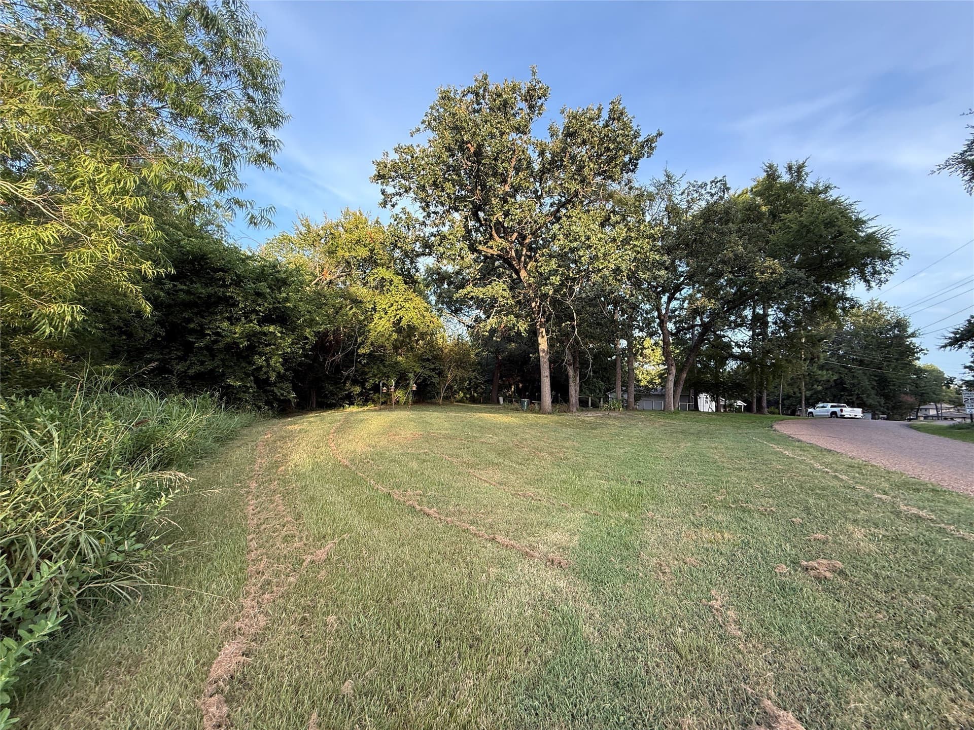 0.54 acres in Henderson County - photo 10