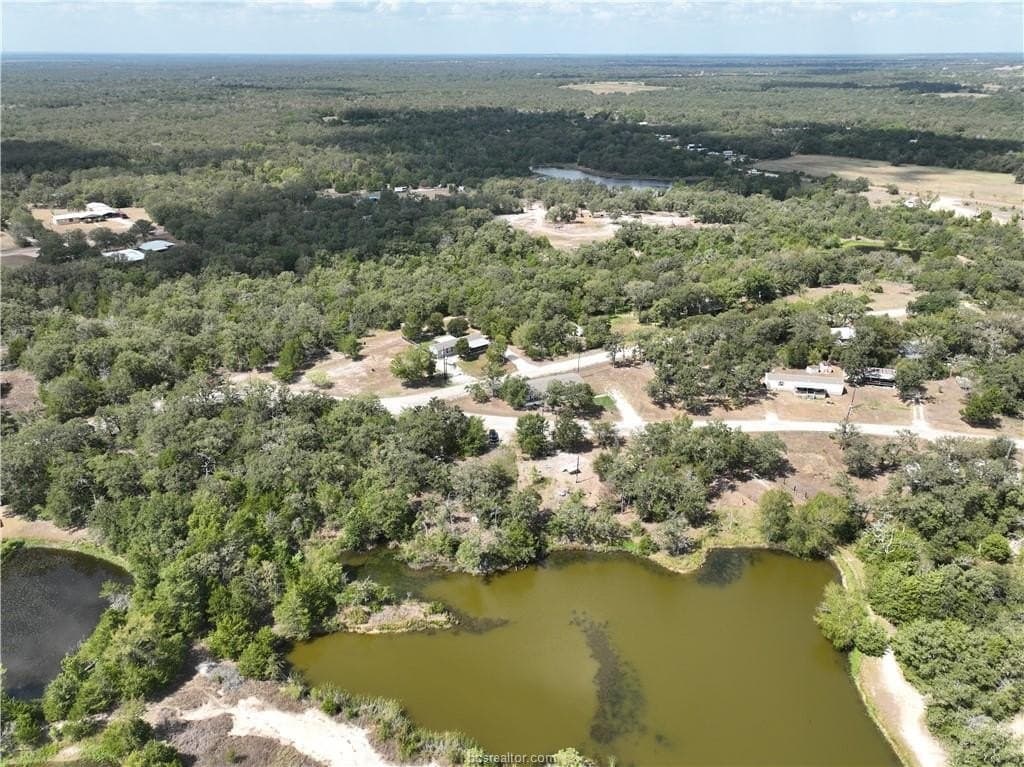 1.82 acres in Burleson County - photo 3