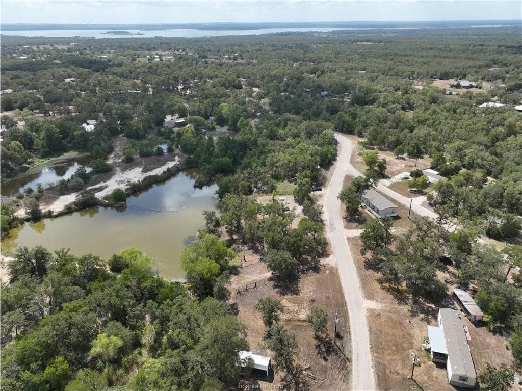 1.82 acres in Burleson County - photo 10