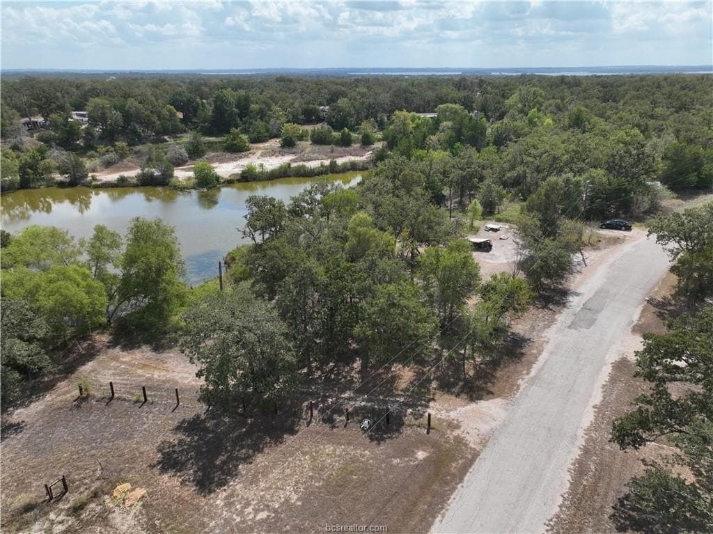 1.82 acres in Burleson County - photo 5
