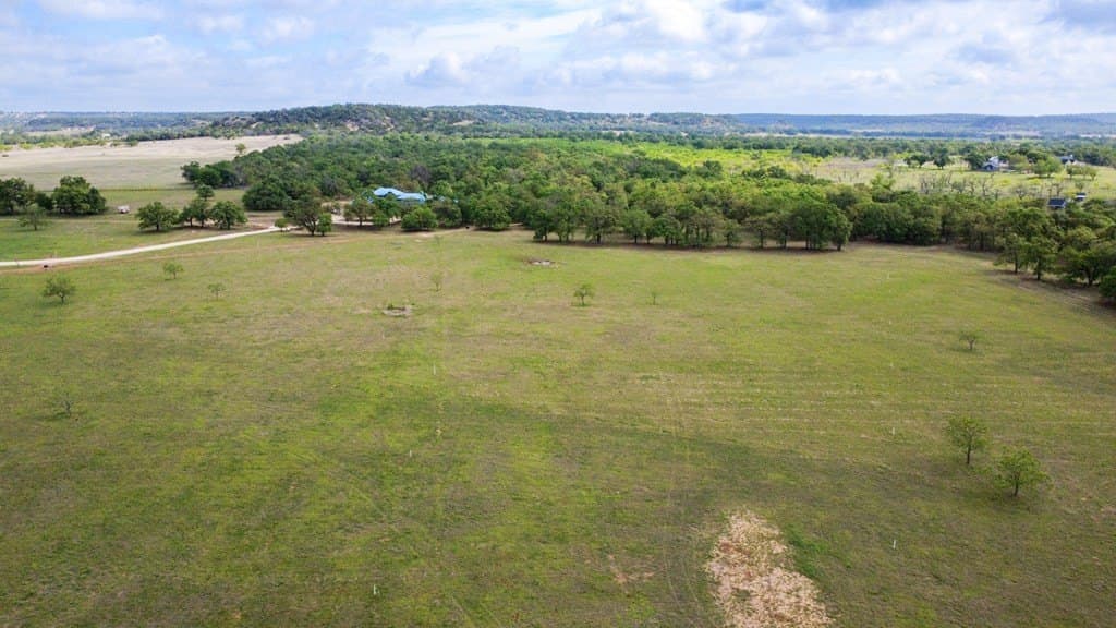 10.21 acres in Gillespie County - photo 3