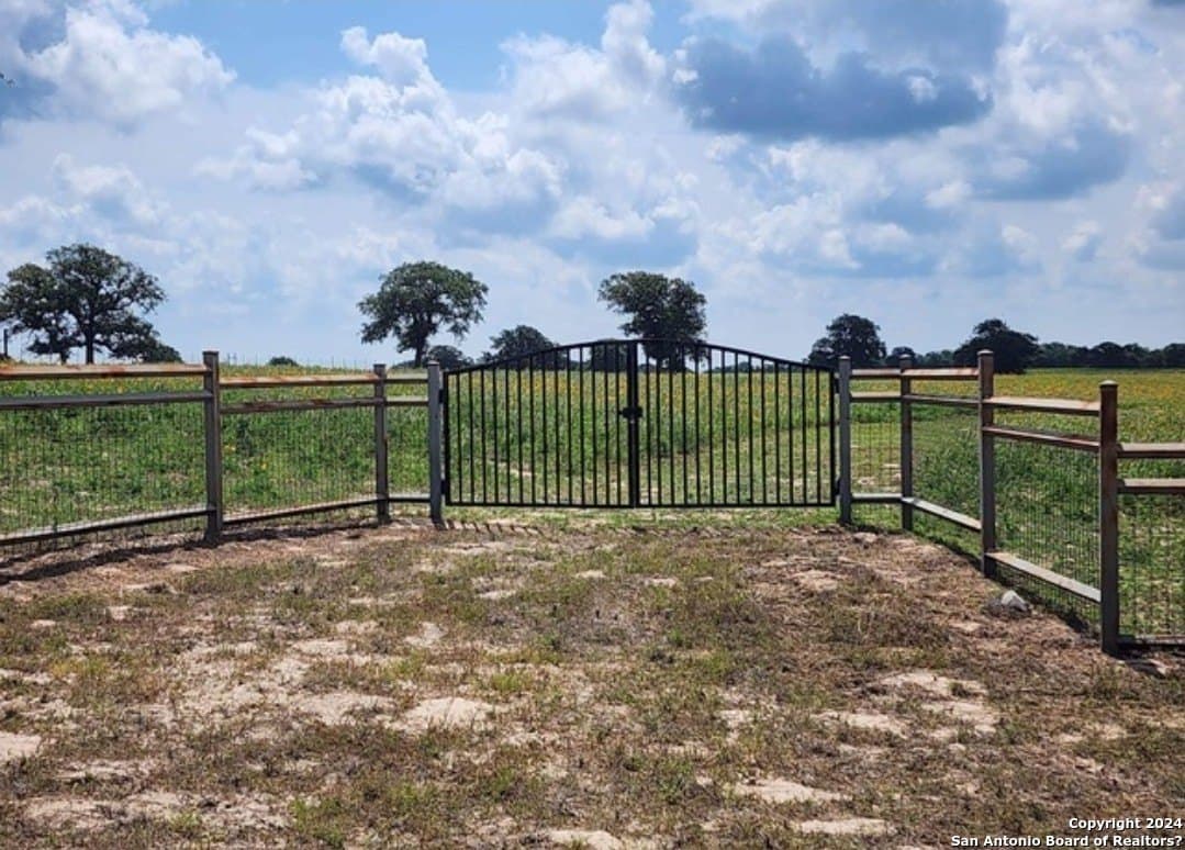 6.3 acres in Wilson County