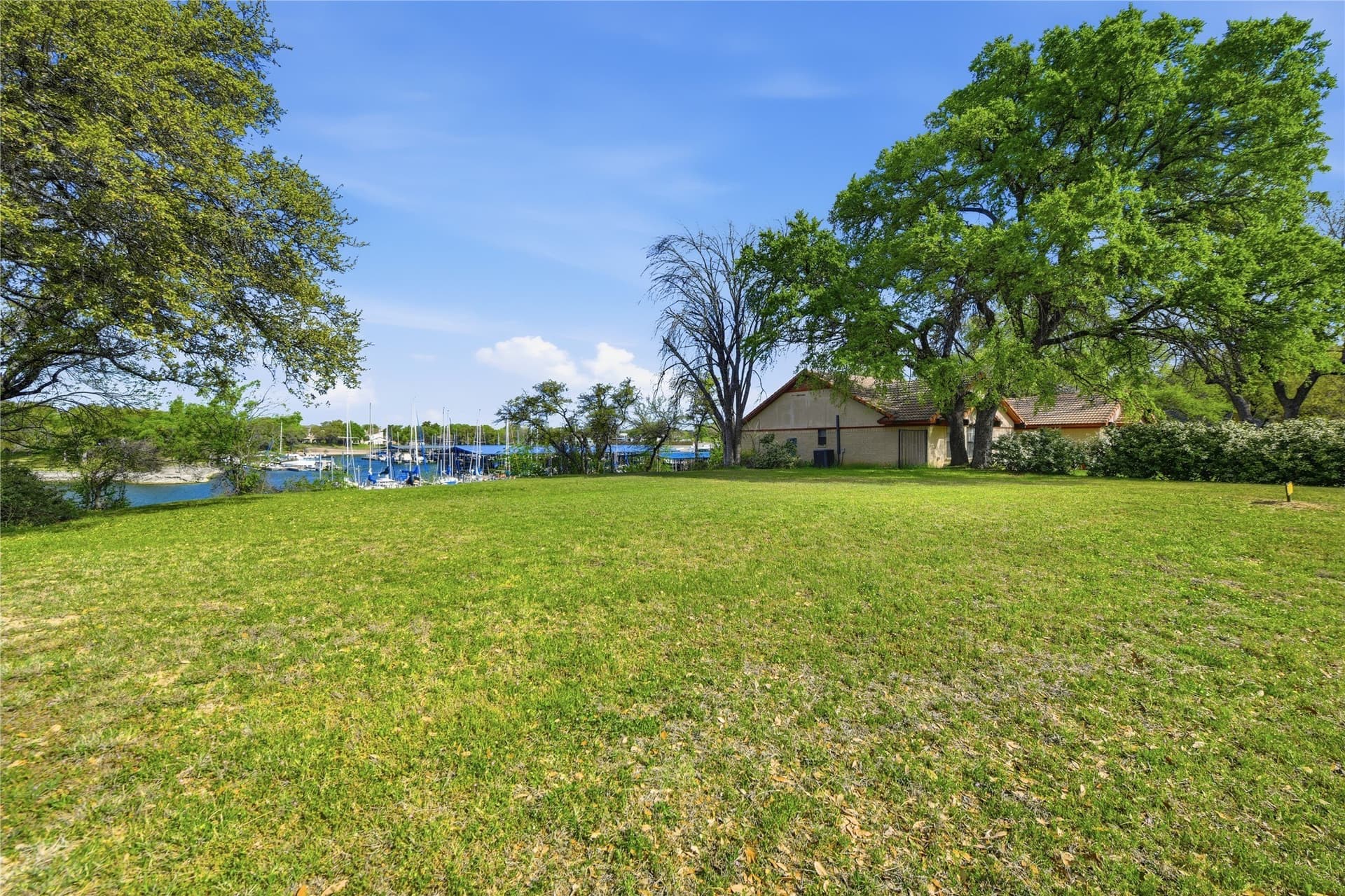 0.43 acres in Tarrant County - photo 9