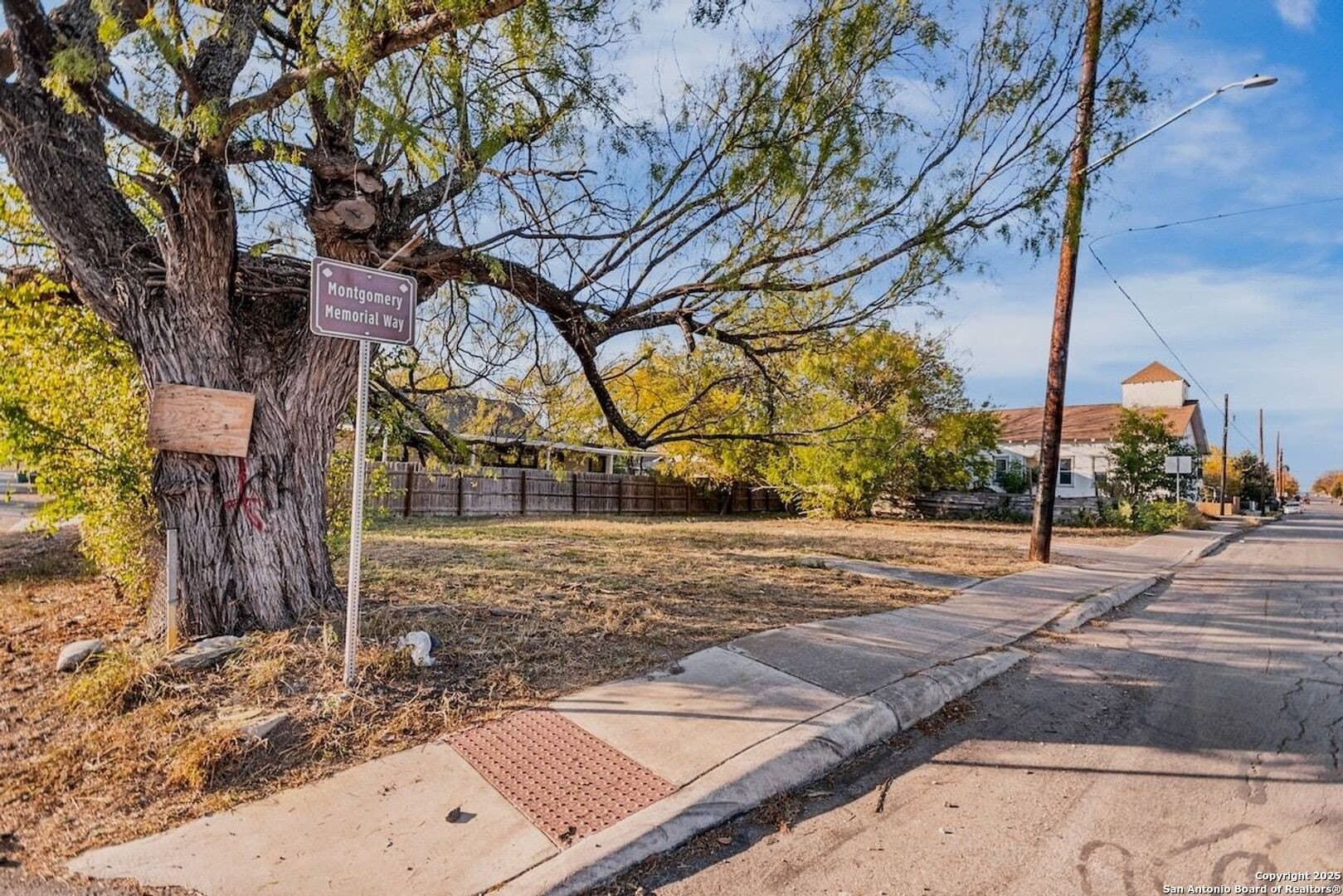 0.12 acres in Bexar County - photo 6