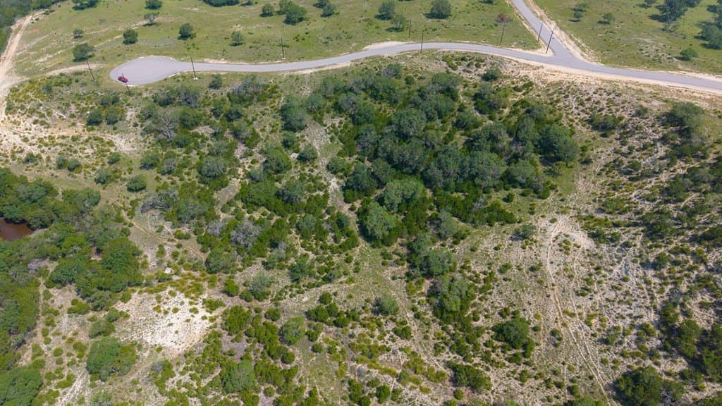 5 acres in Bandera County gallery image 3