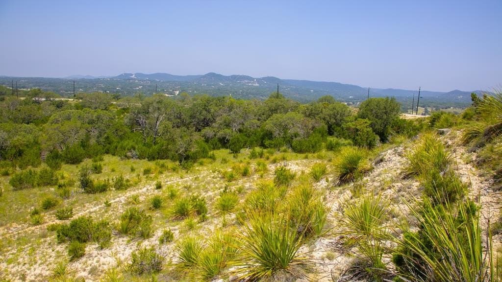 5 acres in Bandera County - photo 8
