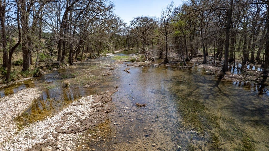 7 acres in Real County - photo 15