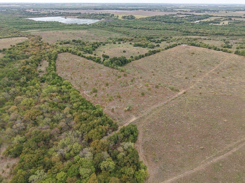 353 acres in Ellis County - photo 26