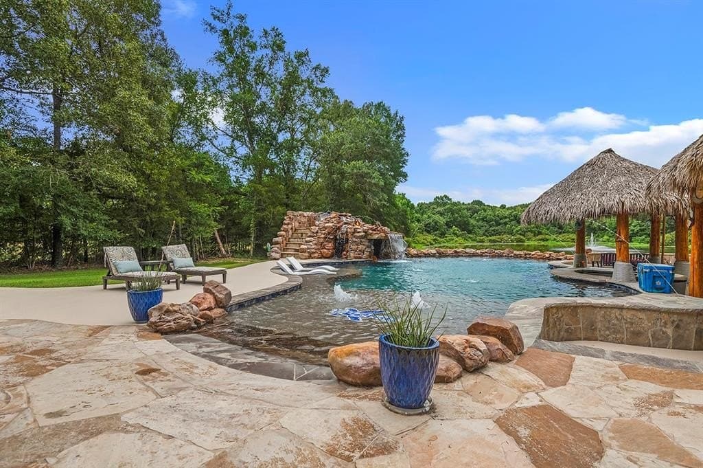 27.48 acres in Henderson County featured view