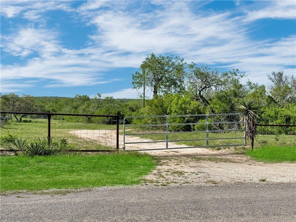 52.19 acres in Bee County - photo 29