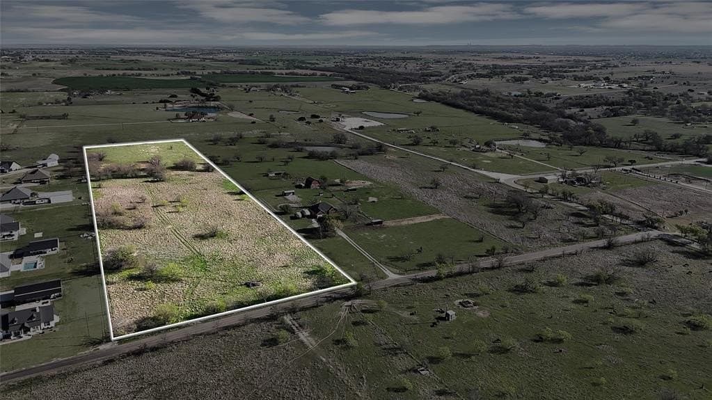 10.55 acres in Johnson County gallery image 3