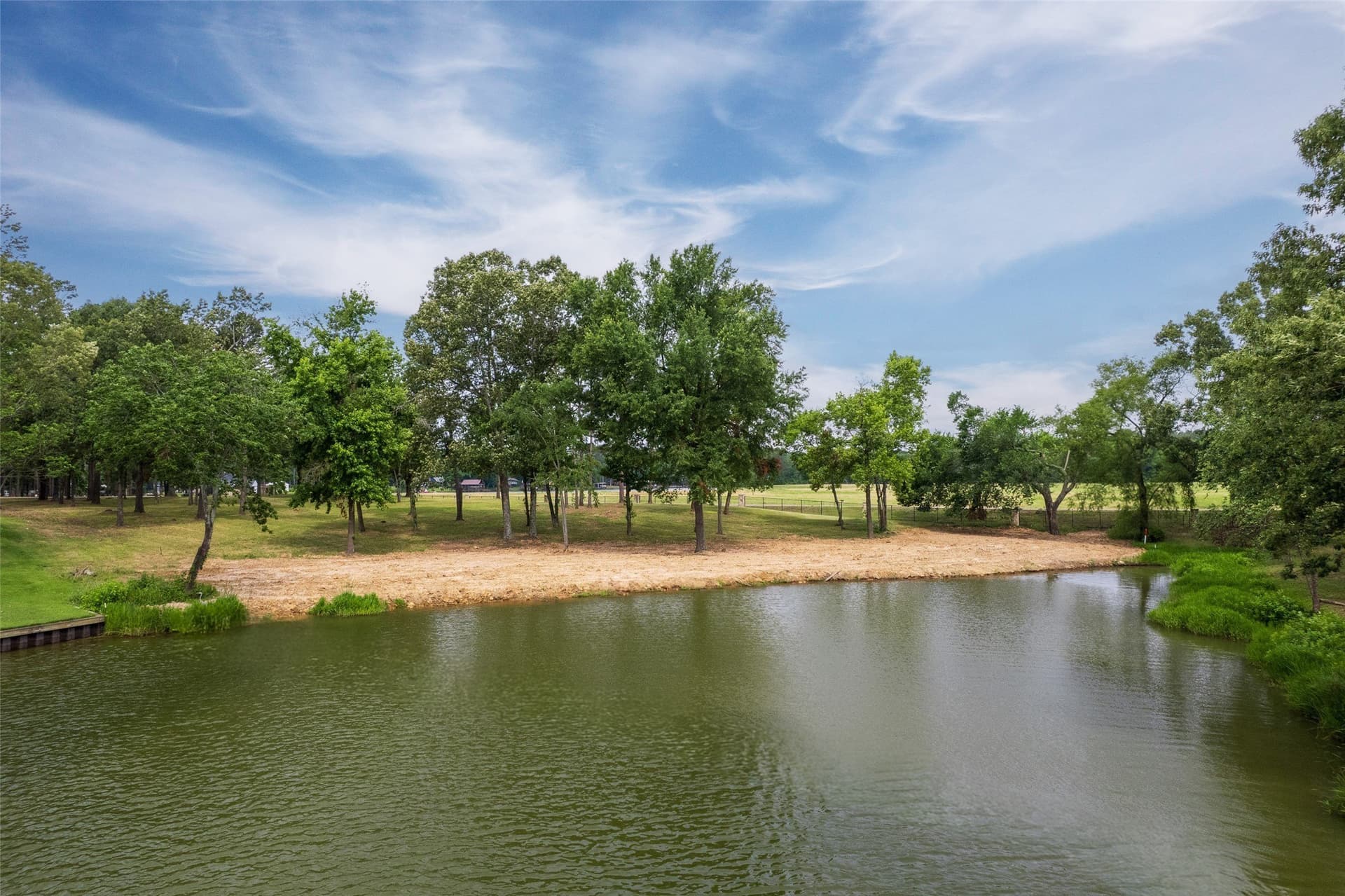0.83 acres in Franklin (TX) County - photo 5