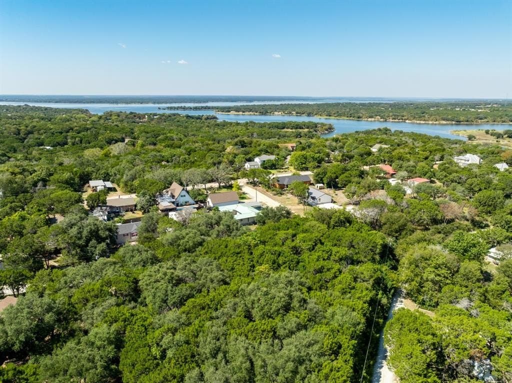 0.45 acres in Hill County gallery image 2