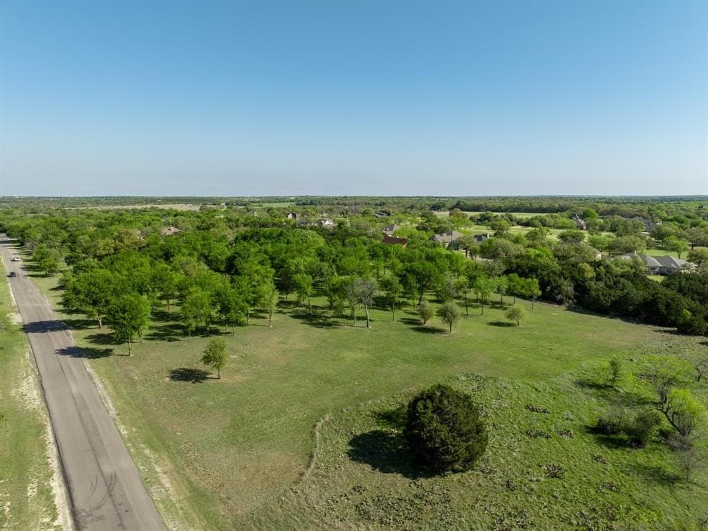 0.98 acres in Hill County gallery image 4