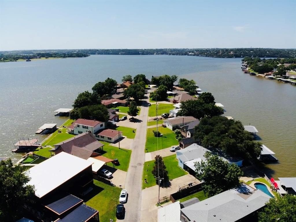 0.27 acres in Hood County gallery image 3