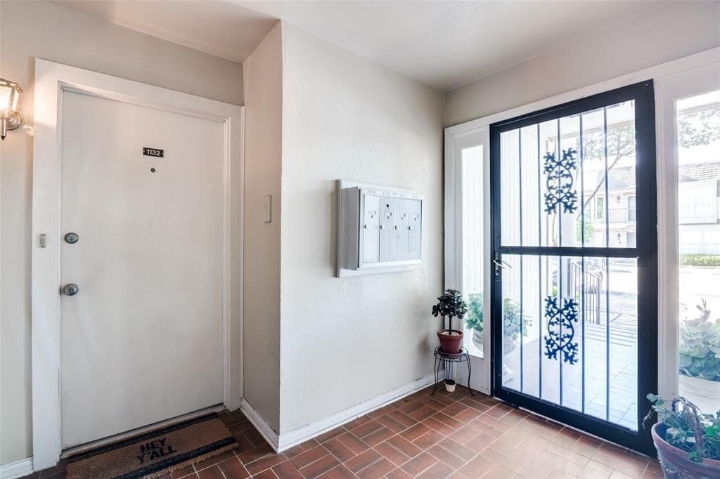 11.05 acres in Dallas County gallery image 4