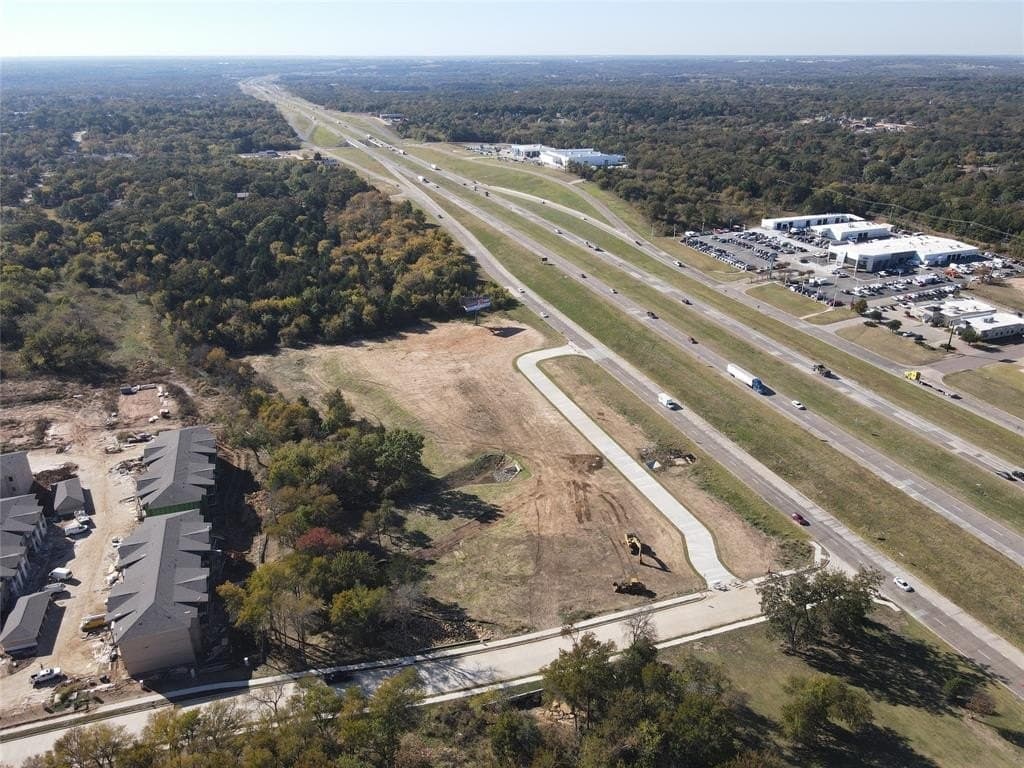 2.3 acres in Grayson County gallery image 2