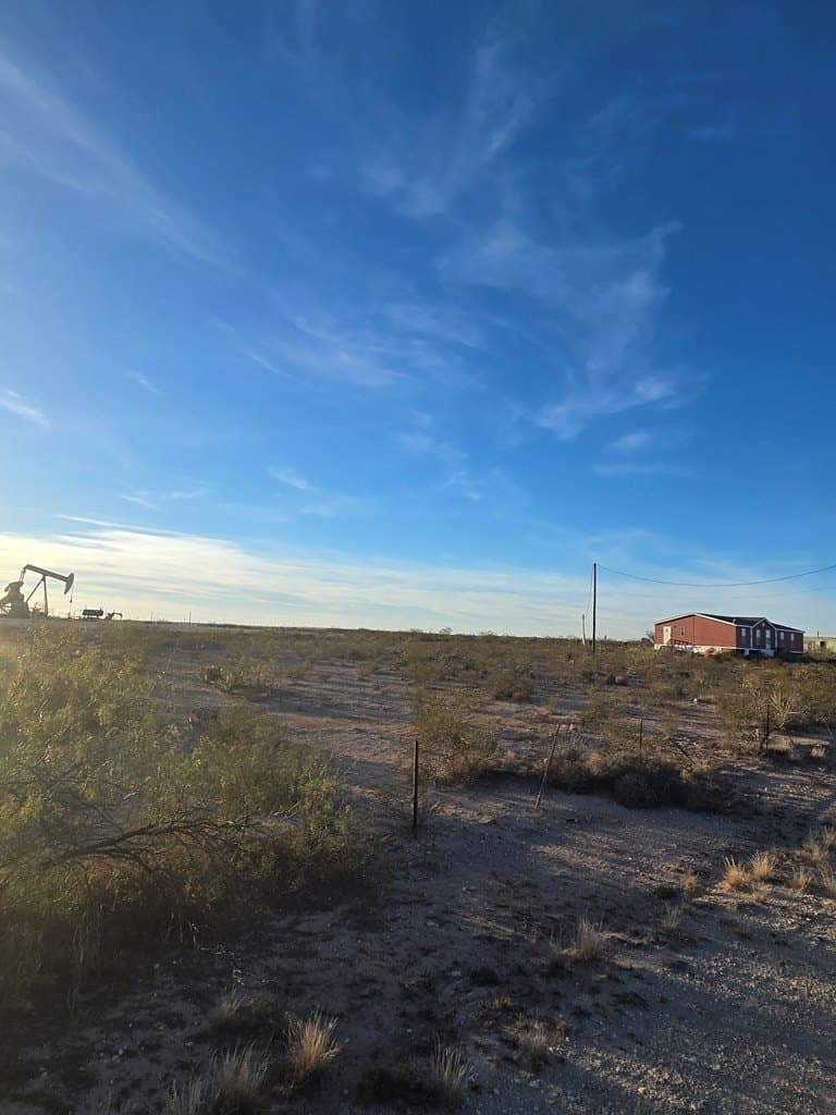 8.29 acres in Ector County gallery image 4
