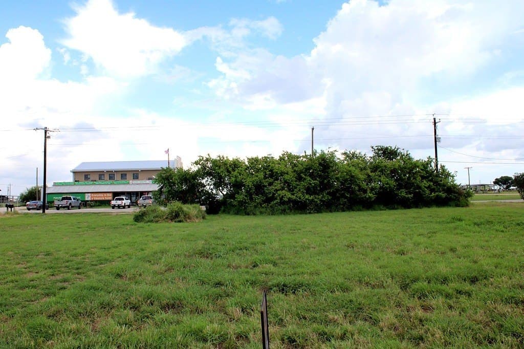 0.25 acres in Jackson County - photo 4