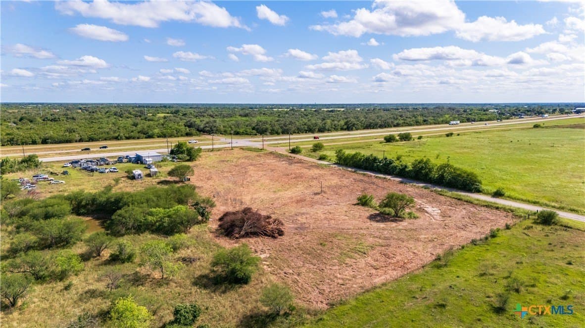 2.97 acres in Goliad County - photo 8