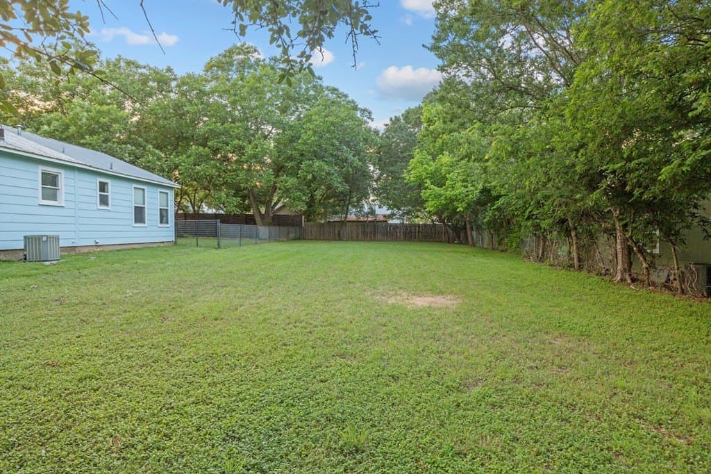0.17 acres in Gillespie County gallery image 4