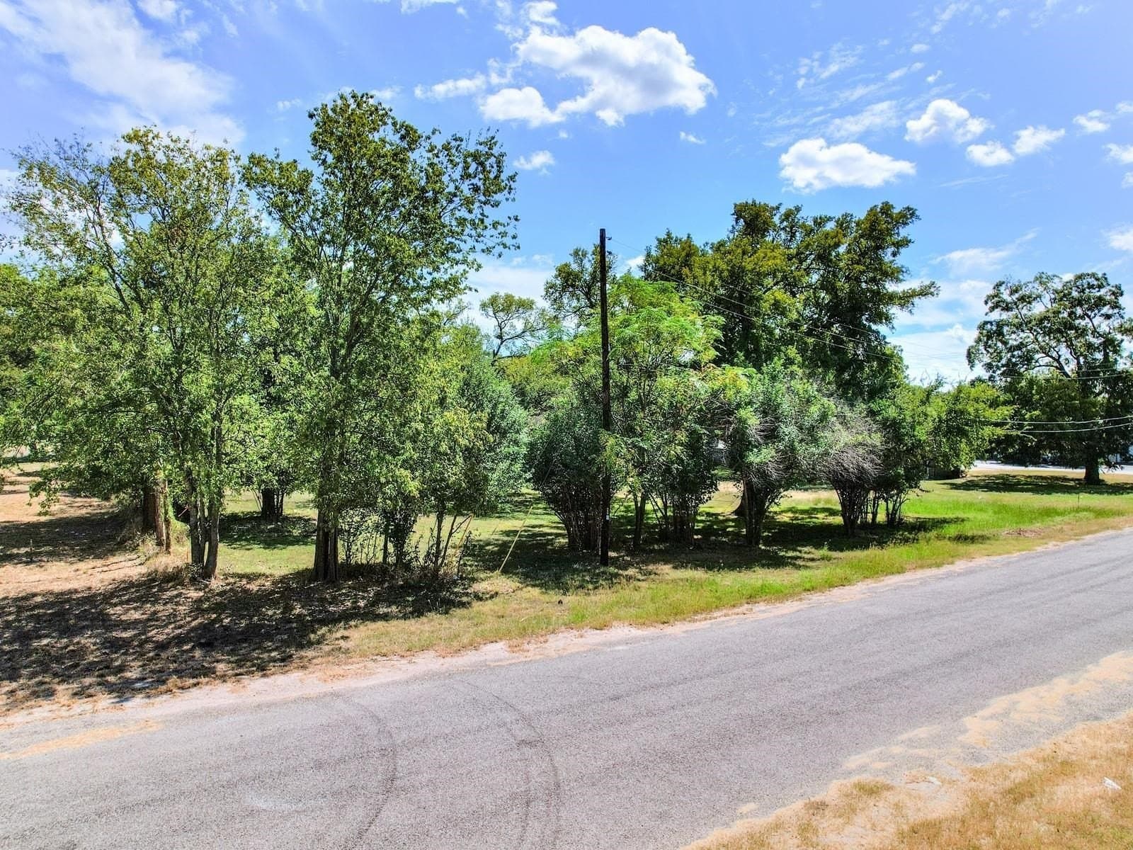 0.48 acres in Burnet County gallery image 4